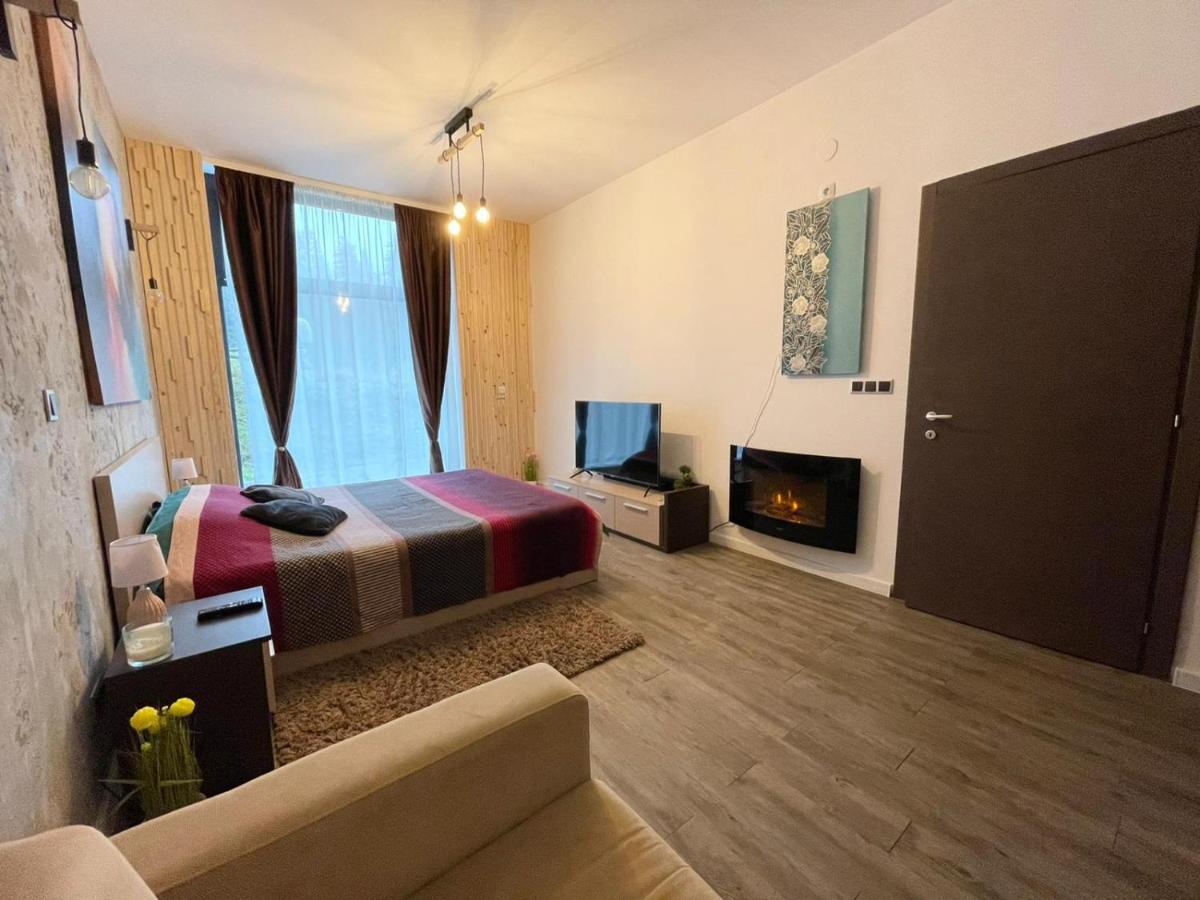 Апартаменти Mat Rent Пояна-Брашов Екстер'єр фото