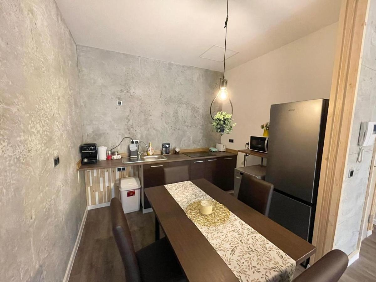 Апартаменти Mat Rent Пояна-Брашов Екстер'єр фото